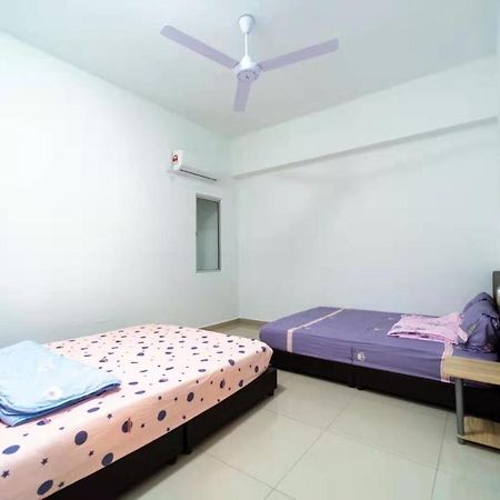 Star Light Homestay 19@ The Venus Sitiawan Exterior foto